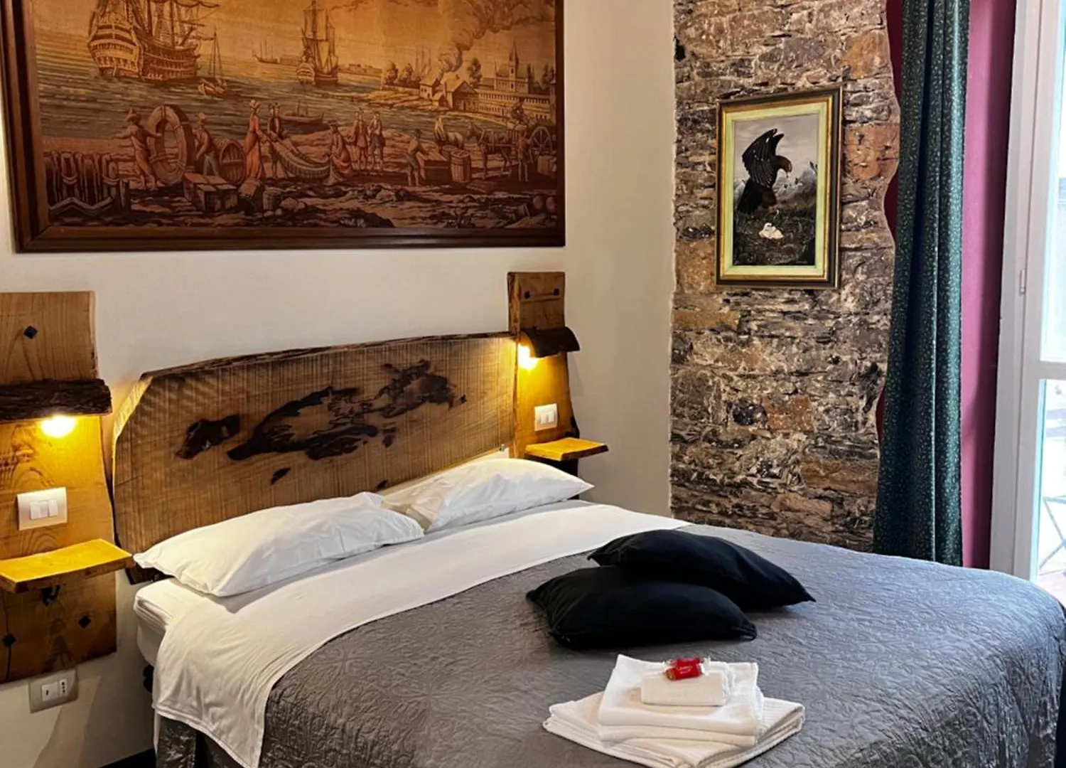 La Taverna Del Metallo Rooms 라스페치아 0*,  이탈리아
